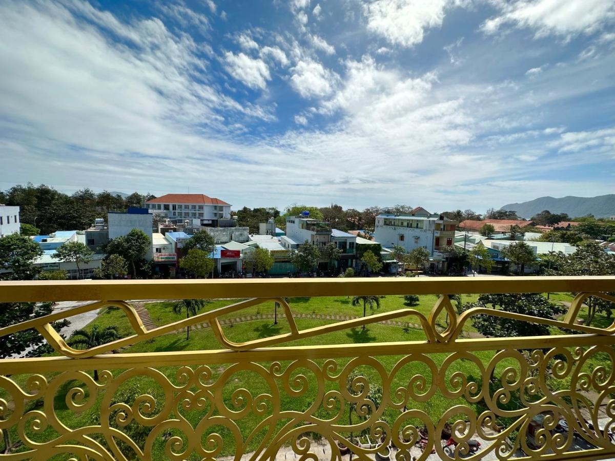 Ngoc Anh Hotel Chi Khu Co Ong Kültér fotó